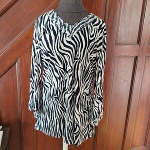 Chicos Travelers Zebra Animal Print Tunic Shirt Top Size 2 Lg Black White Sequin